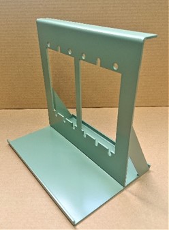 鉄製板金(板厚2.3mm)